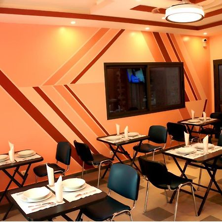 Hotel Laval أبيدجان المظهر الخارجي الصورة