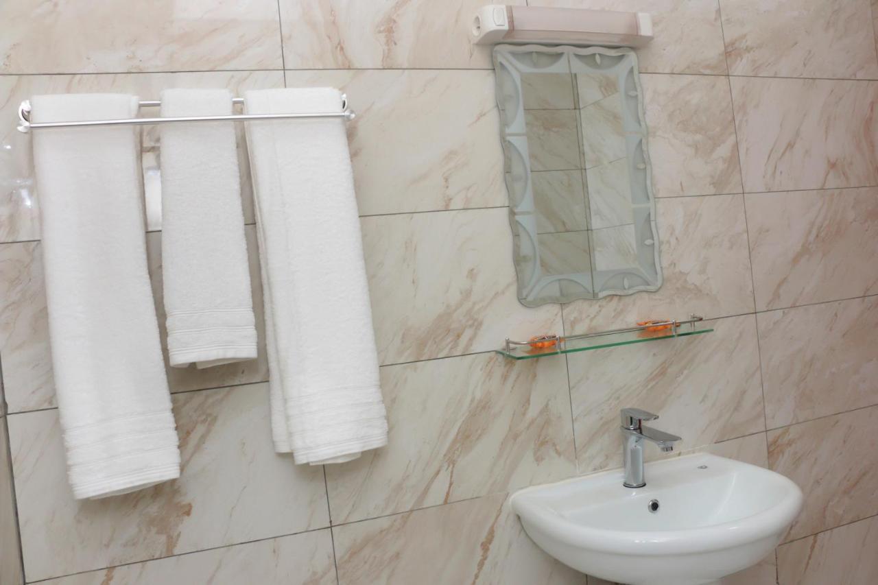 Hotel Laval أبيدجان المظهر الخارجي الصورة