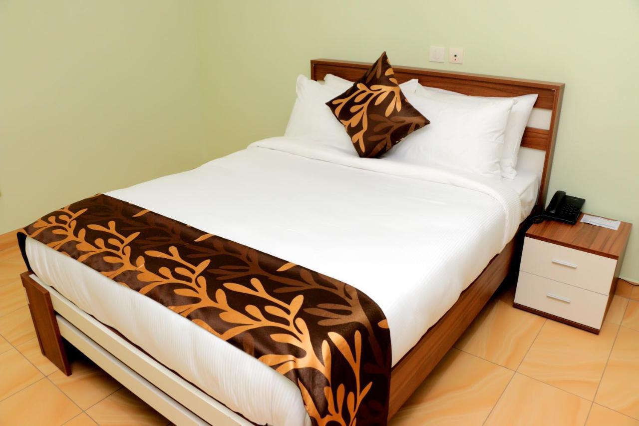 Hotel Laval أبيدجان المظهر الخارجي الصورة